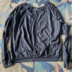 Born Primitive size XL black Long Sleeve shirt